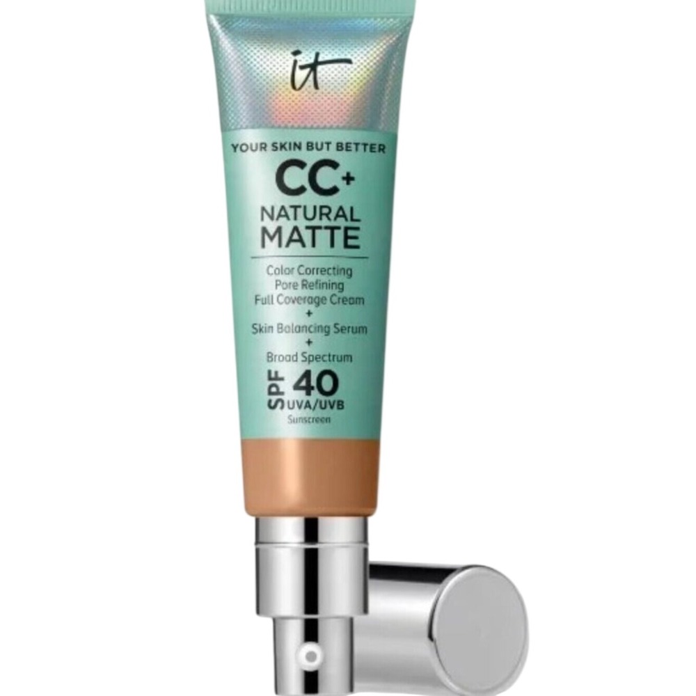 It Cosmetics CC+ Cream Natural Matte Foundation SPF 40 Oil-Free Tan